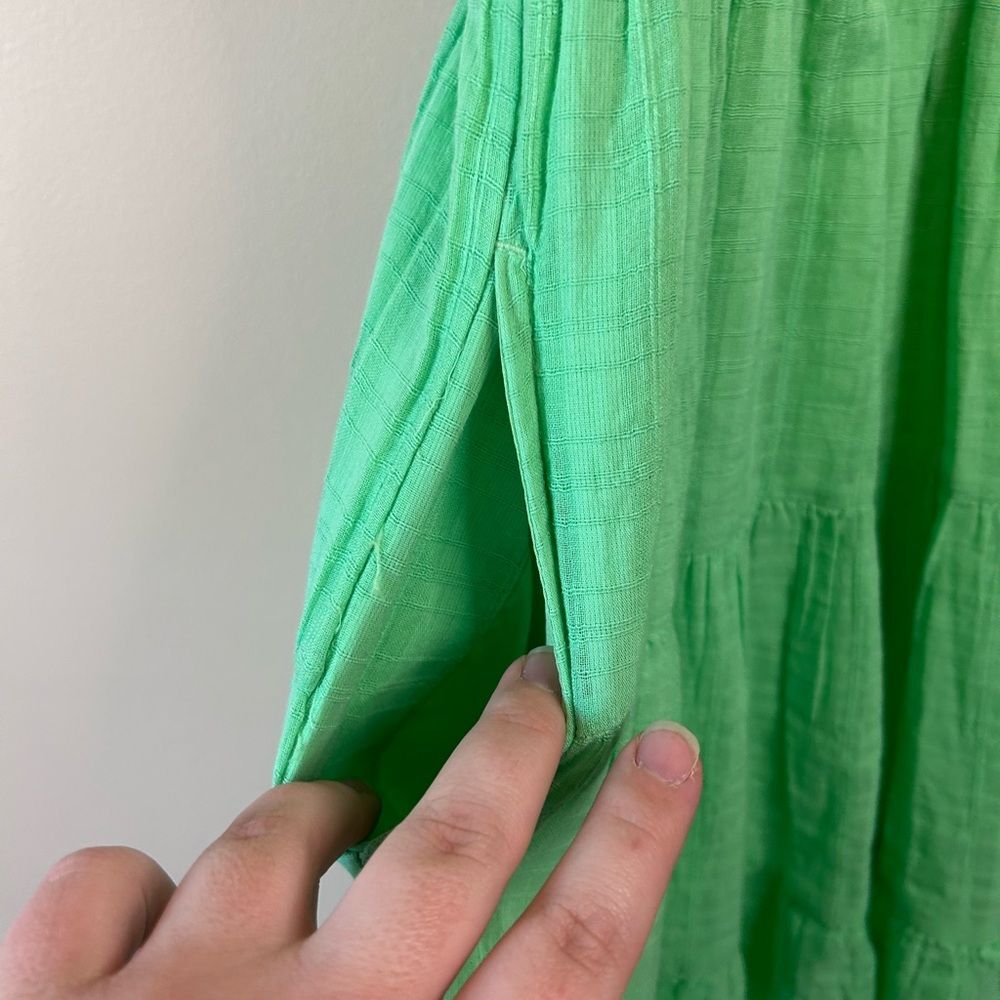 American Eagle Green Sleeveless Smocked Mini Summer Dress Size Medium - Picture 7 of 9